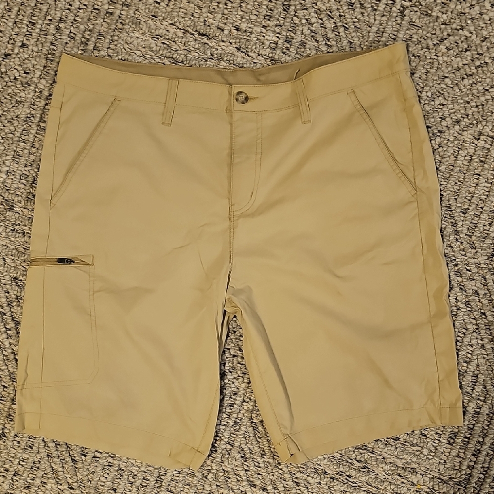 Eddie Bauer Men's Cargo Shorts - Tan